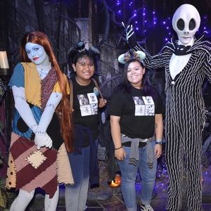 Meet your Posher, Deana